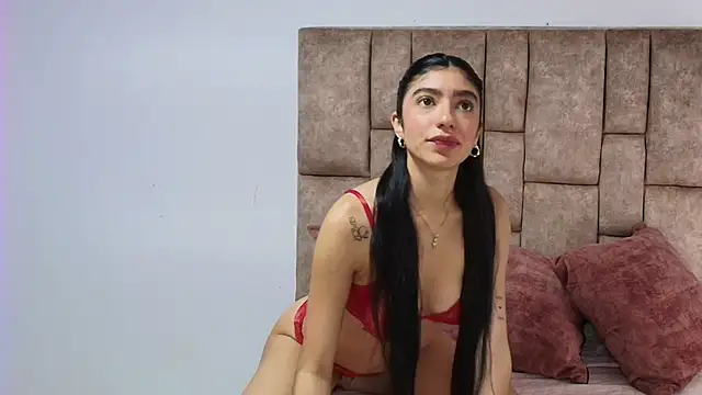 Snapshot of samantha_velvet_ chatting on April 29, 2026, 2:21 pm samantha velvet online show from April 29, 2026, 2:21 pm