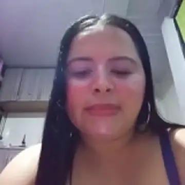 Snapshot of violetapeeveet chatting on May 27, 2026, 4:53 am violetapeeveet online show from May 27, 2026, 4:53 am