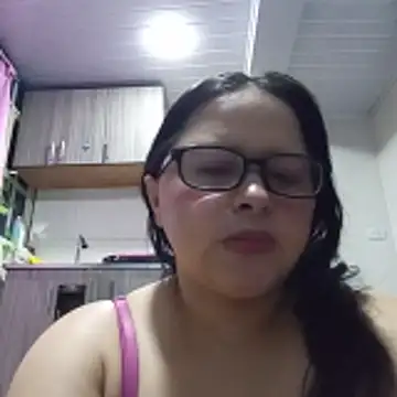 violetapeeveet online show from April 28, 2026, 5:56 am