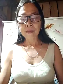 Sky-rain98 online show from April 25, 2026, 2:25 pm