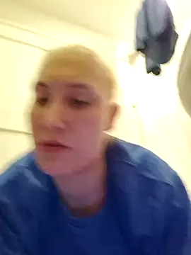 luckilyfound4 online show from March 26, 2026, 3:16 am