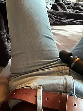 Snapshot of aleexii_s chatting on March 7, 2026, 11:16 am aleexii s online show from March 7, 2026, 11:16 am