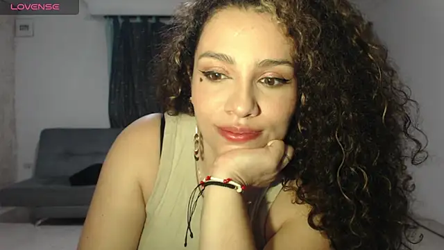 Snapshot of melany_montenegro chatting on May 3, 2026, 4:17 am melany montenegro online show from May 3, 2026, 4:17 am
