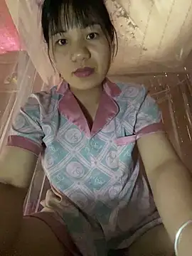 Snapshot of Nini-an chatting on April 1, 2026, 5:42 am Nini-an online show from April 1, 2026, 5:42 am