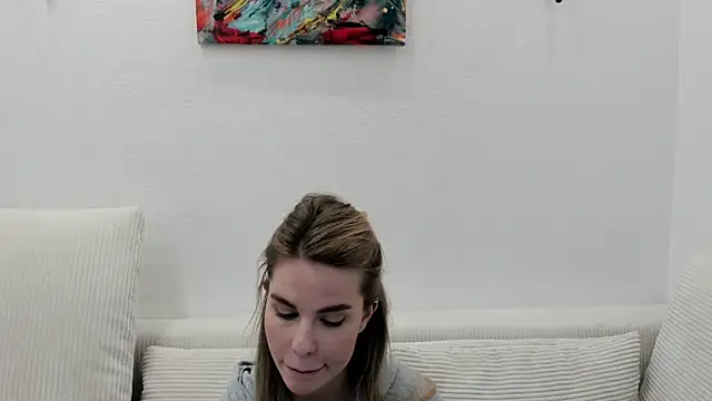 Snapshot of MollyCem chatting on March 27, 2026, 5:58 pm MollyCem online show from March 27, 2026, 5:58 pm