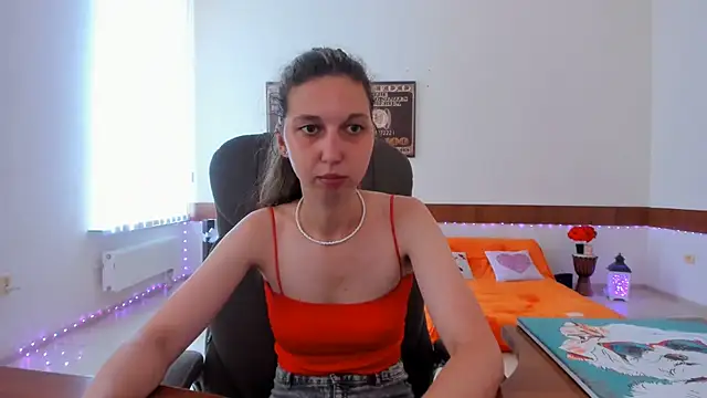 Snapshot of Ellina_Star chatting on July 20, 2026, 10:39 am Ellina Star online show from July 20, 2026, 10:39 am