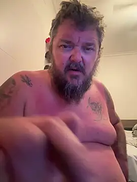 bigbear345k online show from April 7, 2026, 2:46 am