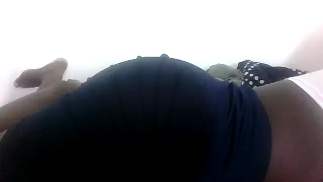 Snapshot of simphiwe23 chatting on April 12, 2026, 11:35 am simphiwe23 online show from April 12, 2026, 11:35 am