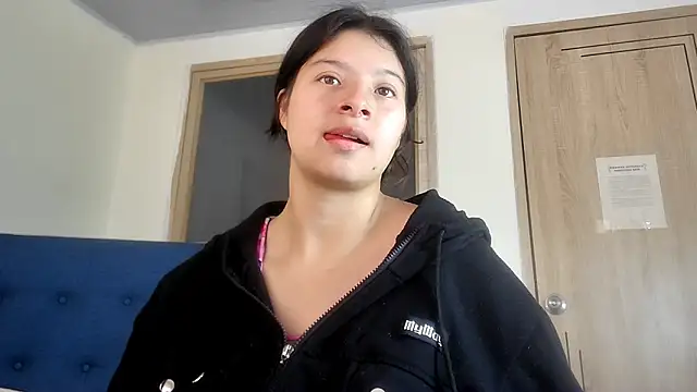 Snapshot of HIMAWARY_SOIN5 chatting on May 8, 2026, 1:26 pm HIMAWARY SOIN5 online show from May 8, 2026, 1:26 pm