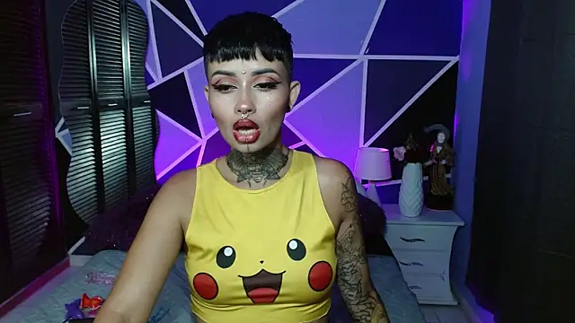 Snapshot of Sol_Baker chatting on April 6, 2026, 3:13 am Sol Baker online show from April 6, 2026, 3:13 am