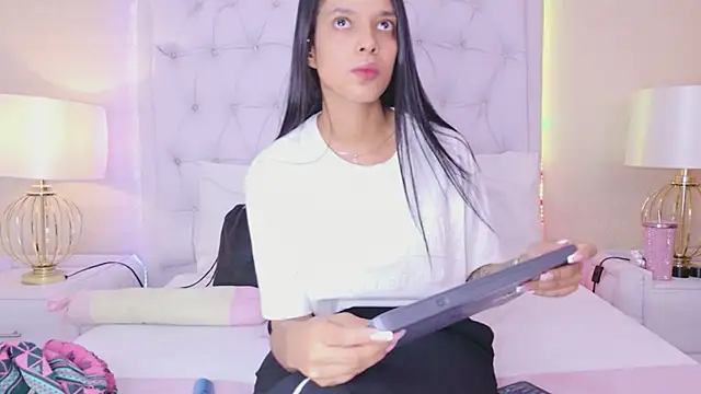 MeganRoseh online show from March 23, 2026, 7:36 pm