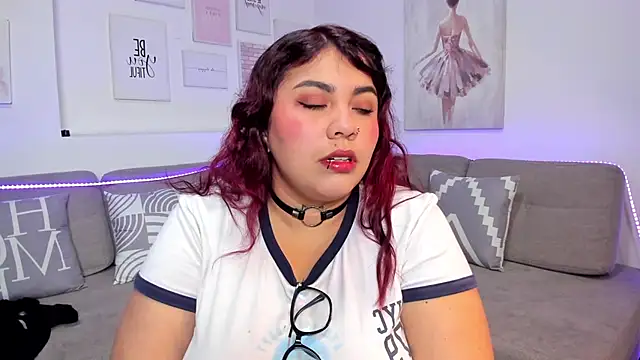 Dana sophiia online show from April 18, 2026, 4:37 am