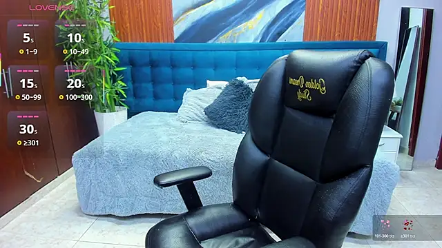 Santiago morgan online show from April 12, 2026, 10:35 pm