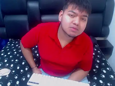 XNoahDeepThroatX online show from April 10, 2026, 1:51 pm