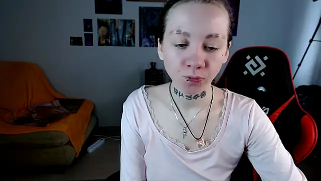 Nica Kawaii online show from March 24, 2026, 6:24 am