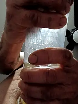 klouds online show from March 4, 2026, 11:23 pm