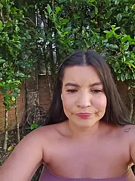 Pretty Julieta online show from July 28, 2026, 7:39 pm