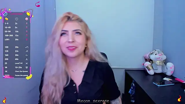 Megan sexrosse online show from April 16, 2026, 4:02 am