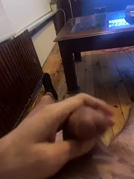 likemonster11 online show from April 9, 2026, 7:53 pm