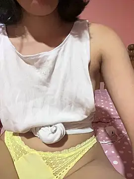 Snapshot of Venussexy4 chatting on March 5, 2026, 7:05 am Venussexy4 online show from March 5, 2026, 7:05 am