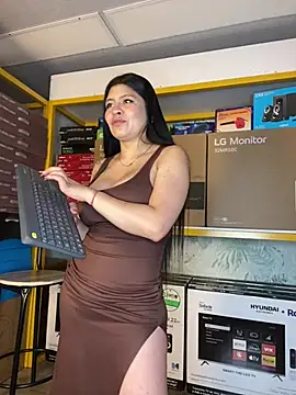 Snapshot of MeganSpencer_ chatting on May 20, 2026, 4:31 am MeganSpencer online show from May 20, 2026, 4:31 am