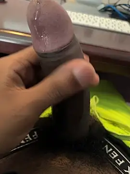 sexcboi69 online show from April 17, 2026, 3:15 pm