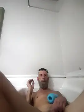 Snapshot of Hootie421 chatting on March 31, 2026, 3:30 am Hootie421 online show from March 31, 2026, 3:30 am