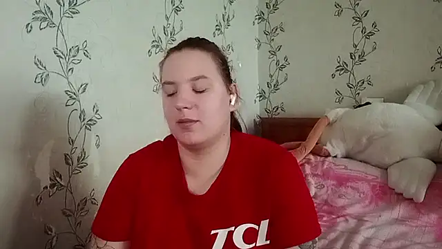 symmetryinvoid online show from March 28, 2026, 5:08 am