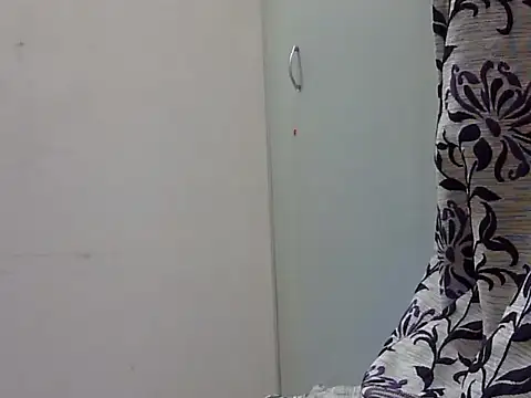 Snapshot of JANVI_06 chatting on April 15, 2026, 7:18 pm JANVI 06 online show from April 15, 2026, 7:18 pm