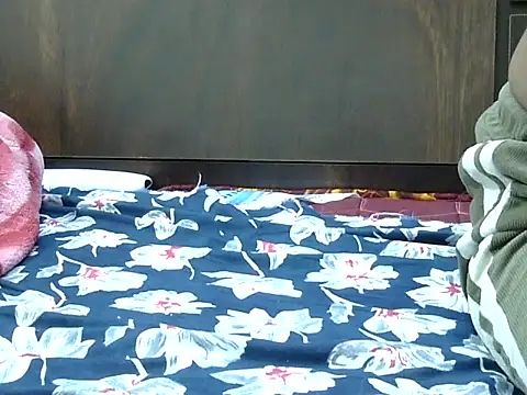 Snapshot of JANVI_06 chatting on May 8, 2026, 5:44 am JANVI 06 online show from May 8, 2026, 5:44 am