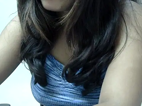Snapshot of JANVI_06 chatting on April 16, 2026, 5:47 pm JANVI 06 online show from April 16, 2026, 5:47 pm