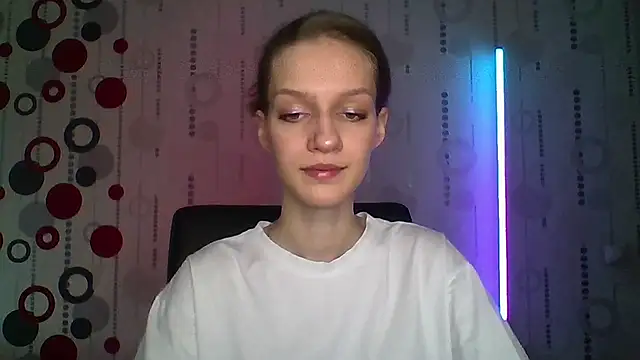 Chrissy Joyful online show from May 5, 2026, 5:10 am
