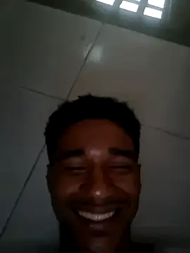 roariel online show from March 15, 2026, 8:05 pm