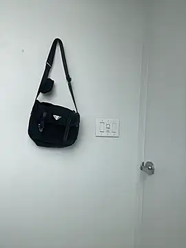 Princessssbby online show from April 18, 2026, 6:10 pm