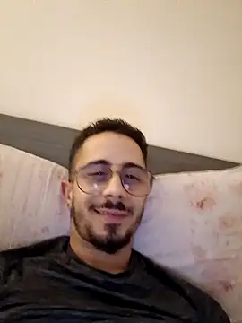 Snapshot of Provami93 chatting on March 24, 2026, 7:47 pm Provami93 online show from March 24, 2026, 7:47 pm