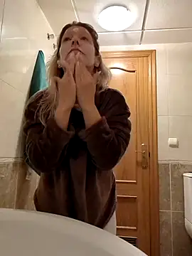 ManuelaX online show from February 10, 2026, 5:34 pm