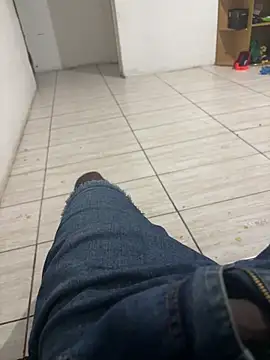 Snapshot of Henriqueamoror chatting on May 31, 2026, 4:51 am Henriqueamoror online show from May 31, 2026, 4:51 am