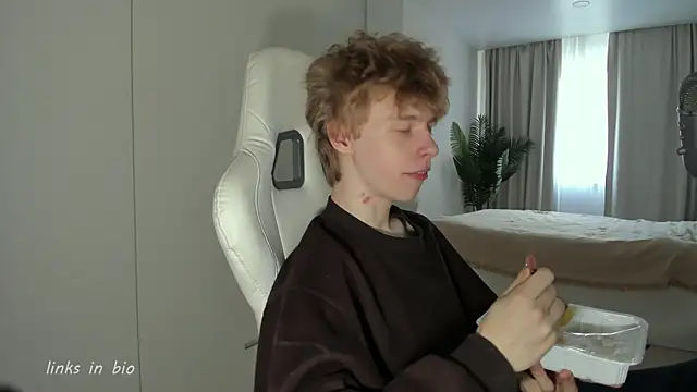 Wawesuc online show from March 23, 2026, 8:47 am