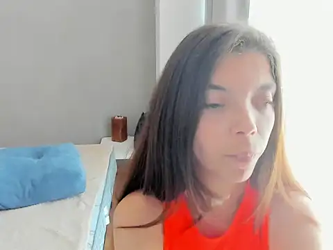 Snapshot of LikaAeiston1 chatting on June 18, 2026, 9:14 am LikaAeiston1 online show from June 18, 2026, 9:14 am