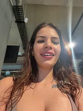 RaniaSnow online show from April 9, 2026, 12:33 pm