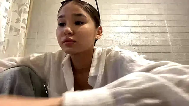 CatherineForbes online show from April 29, 2026, 1:15 pm