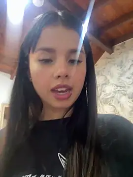 Tamara Ferrer online show from April 9, 2026, 11:05 am