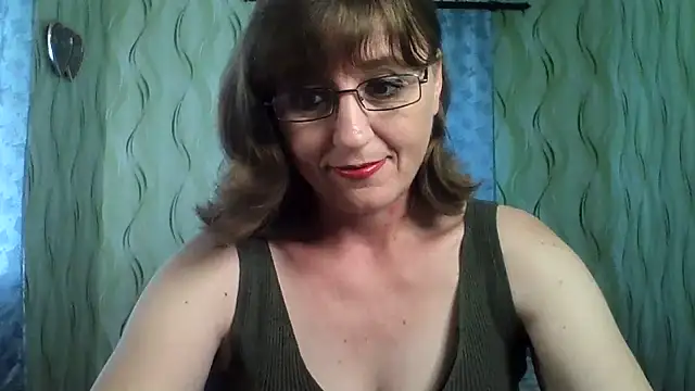 Snapshot of Alisaprice077 chatting on June 29, 2026, 10:37 am Alisaprice077 online show from June 29, 2026, 10:37 am