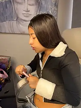 chanell pinkk online show from March 11, 2026, 1:16 pm