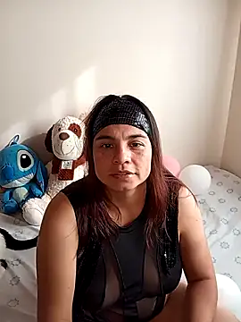 BettyBoo w online show from April 3, 2026, 1:06 pm