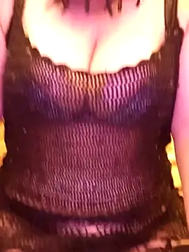 karamil69sxx online show from March 31, 2026, 10:45 pm