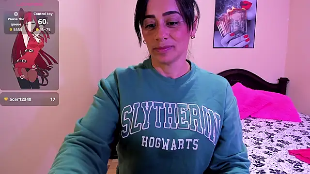 Snapshot of sara_florez12 chatting on June 7, 2026, 8:58 pm sara florez12 online show from June 7, 2026, 8:58 pm
