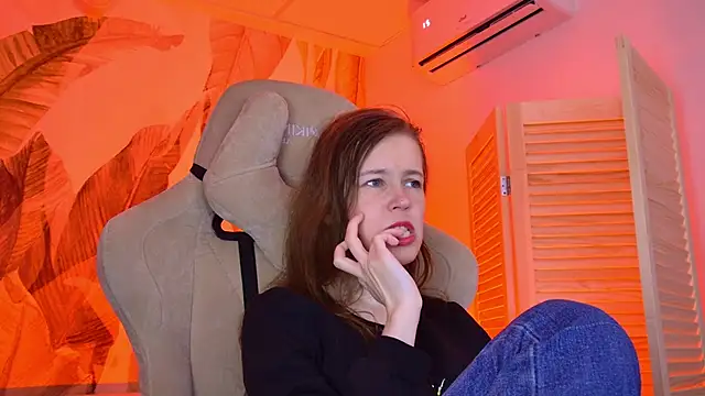 AriaGracen online show from April 23, 2026, 12:29 pm