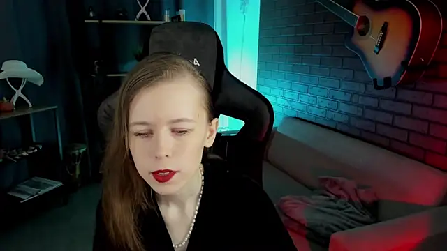 AriaGracen online show from April 24, 2026, 5:31 am