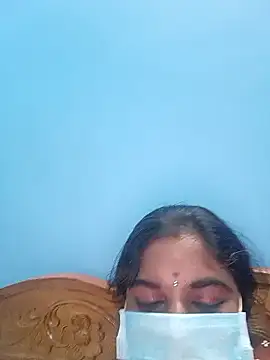 jothika45 online show from May 1, 2026, 9:42 pm